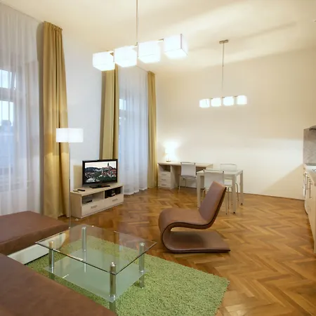 Aparthotel U Cerne Veze Budweis