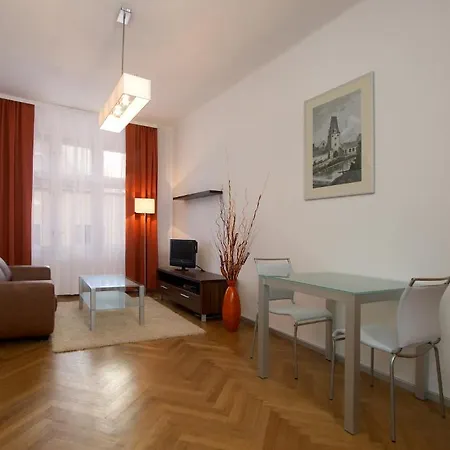 Aparthotel U Cerne Veze Budweis